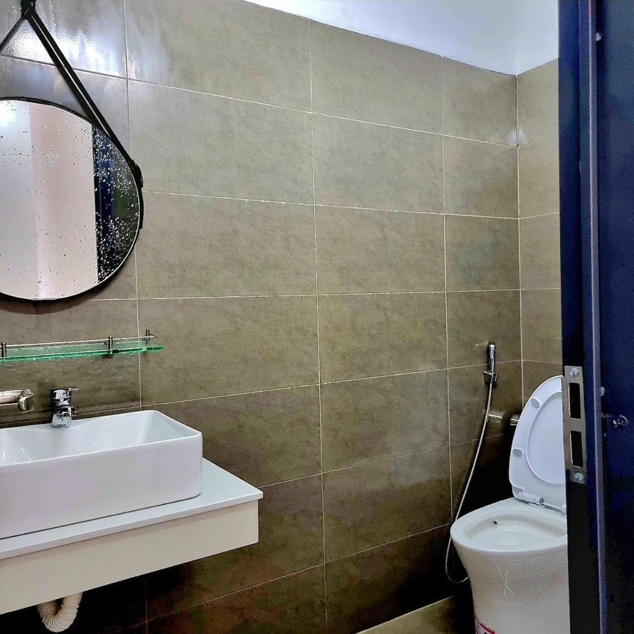 בואון מה ת'וט Khoi Dai Hotel מראה חיצוני תמונה
